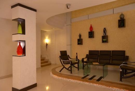 Готель Aec Residency Alappuzha Екстер'єр фото